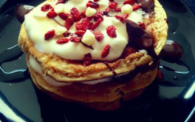 Vanille-Kokos & Erbeer Protein Pancakes