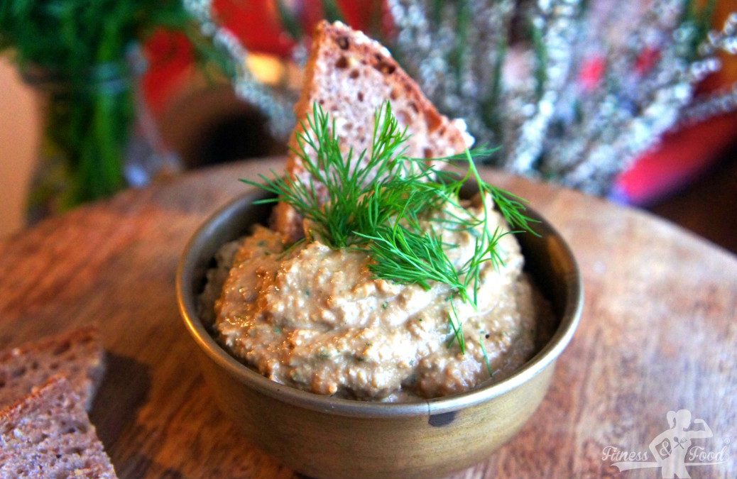 Gurken Hummus – easy und gesund