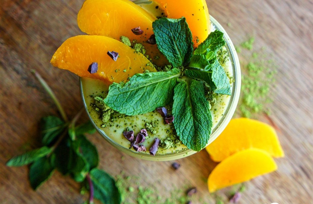 Fitness & Food Pfirsich-Matcha Lassi