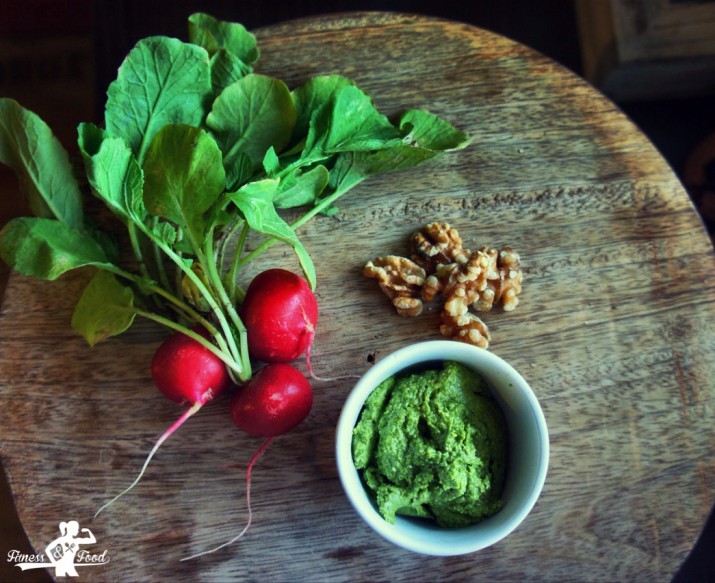 Radieschen-Grün Pesto