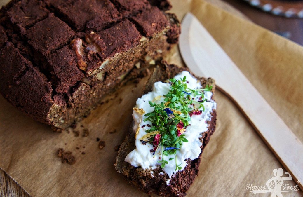 Walnuss-Brot mit Roter Beete